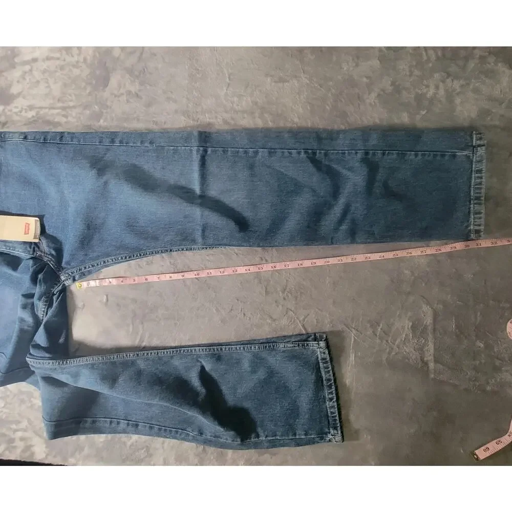 NWT Levis 505 Regular Mens 34x32 Jeans Medium Wash Blue
